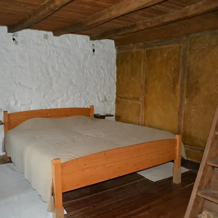 Holiday Home In Roumont Near Forest Views, Cleaning Included * Roumont