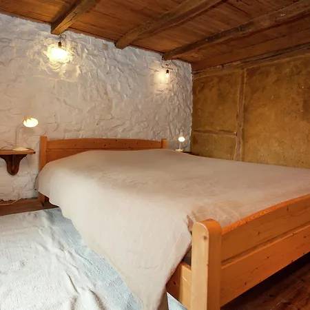 Vakantiehuis Heritage In Roumont, Cleaning Included *