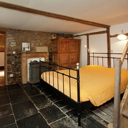 Holiday Home In Roumont Near Forest Views, Cleaning Included